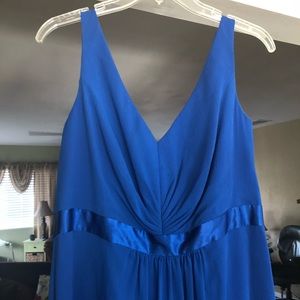 David’s Bridal Long Bridesmaid Dress (size 14)